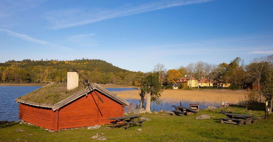 Rastplatsen vid Föllingsö smedja
Sträcka Misterfall-Kisa
Kinda