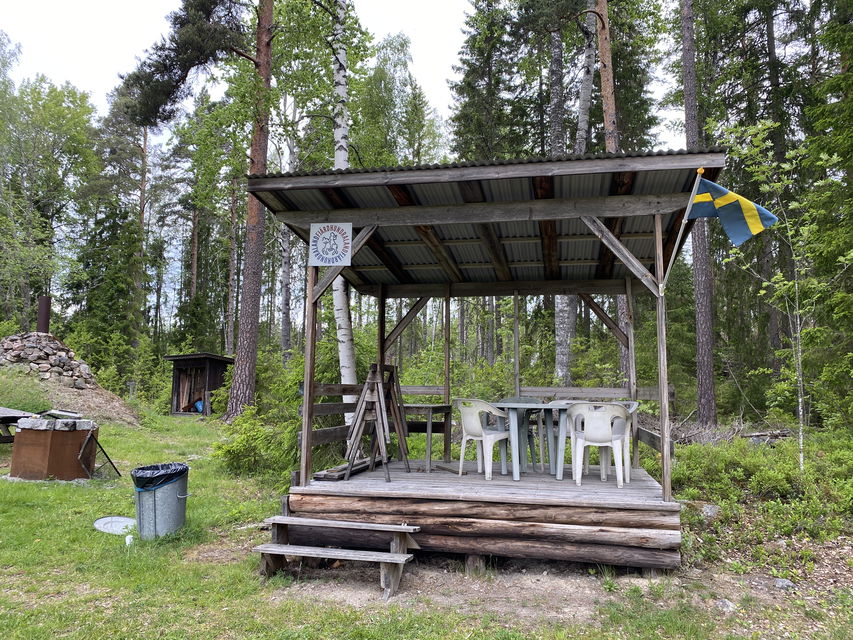 Sittplats under tak