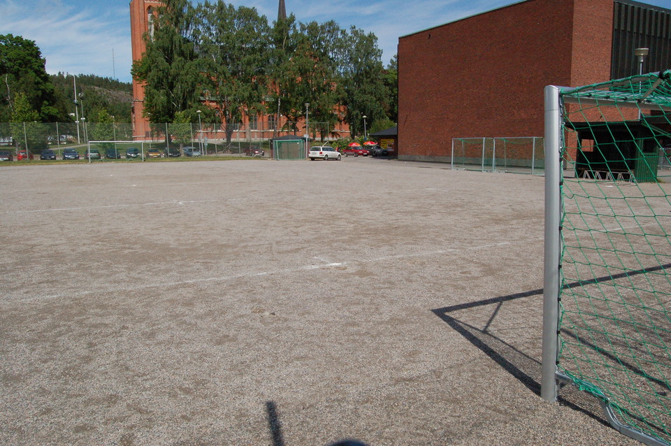 Hedbergska skolans grusplan