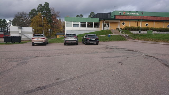 Parkering, sim- och sporthallen i Österbybruk