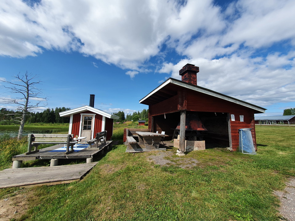 Grillplats och bastu