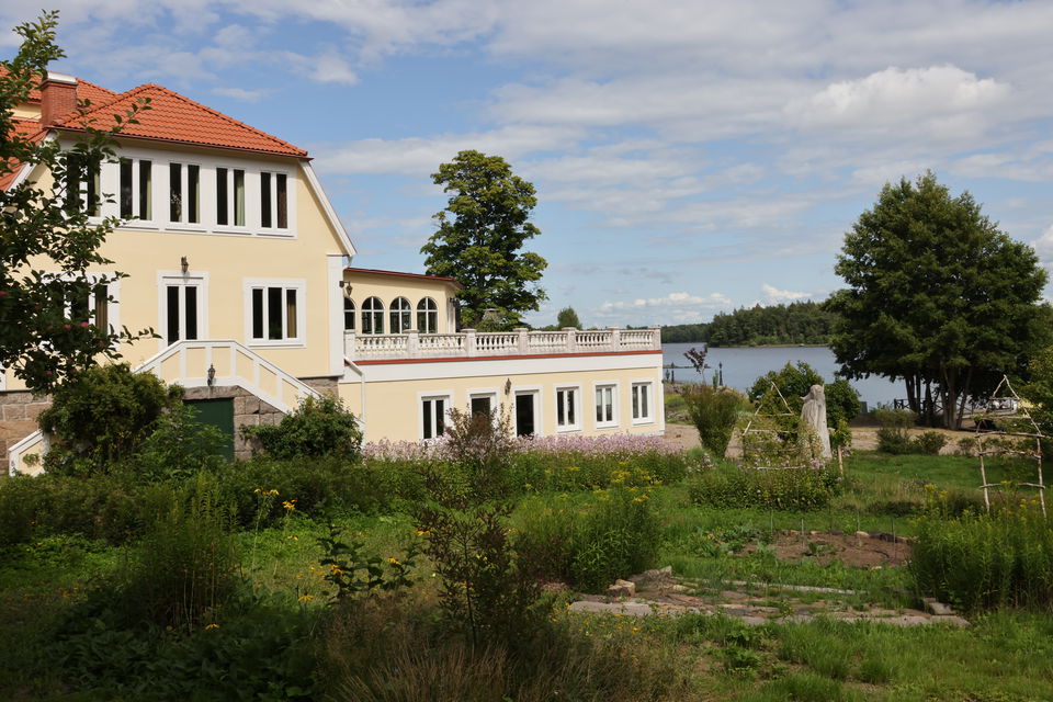 Möckelnsnäs herrgård