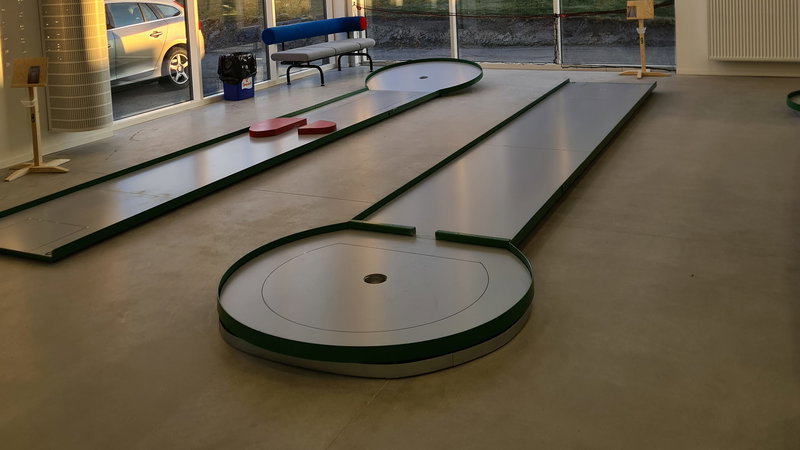 Hårdton miniature golf - indoor track