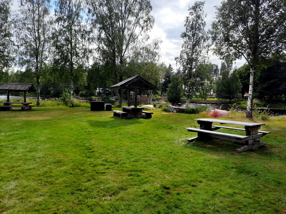 Generöst med bänkbord