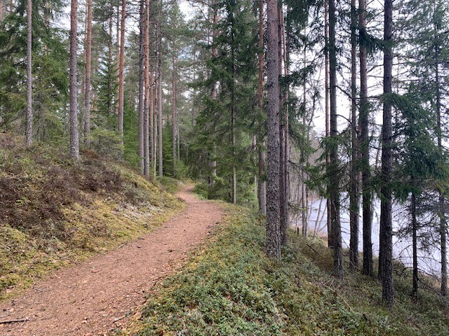 Längs med motionsspåren