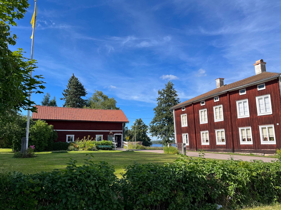 Vy mot hantverksboden