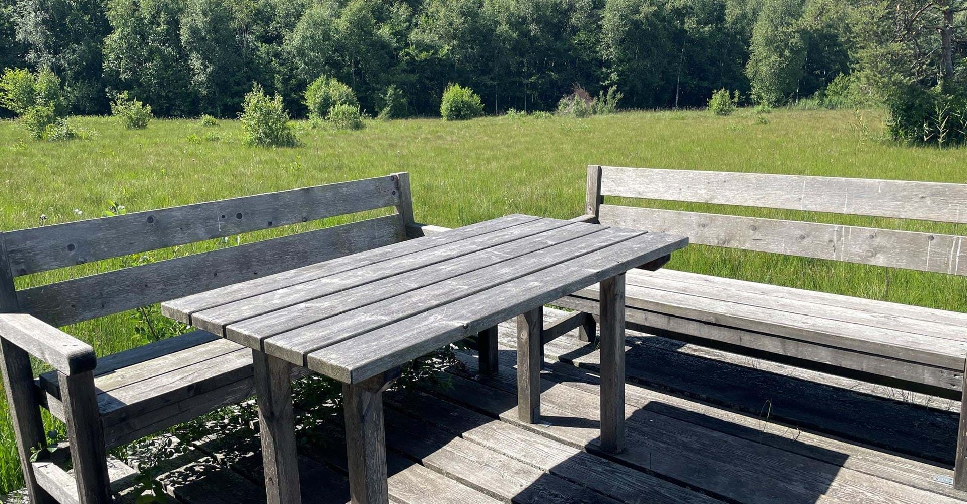 Rastplats Hulthagekärret sjöbo-Knäppans naturreservat.
Etapp:  Sjöbo-Knäppan runt, Motala - Borensberg
Motala
