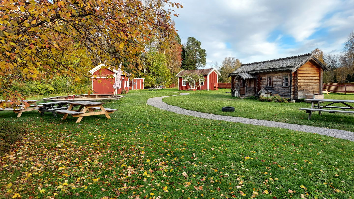 Barnens Stenegård