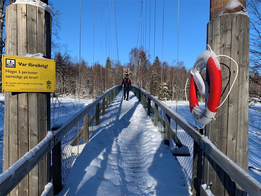 Hängbron vid Stora Tuvan.