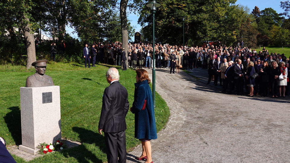 Invigning Folke Bernadotte bro.