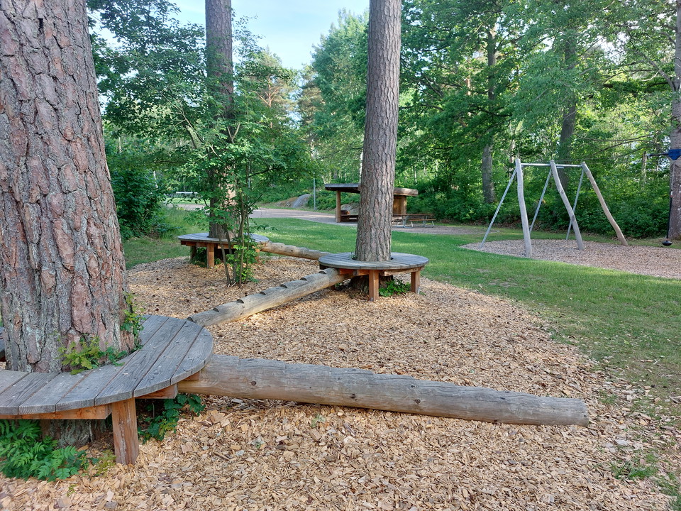 Balansera runt tallar