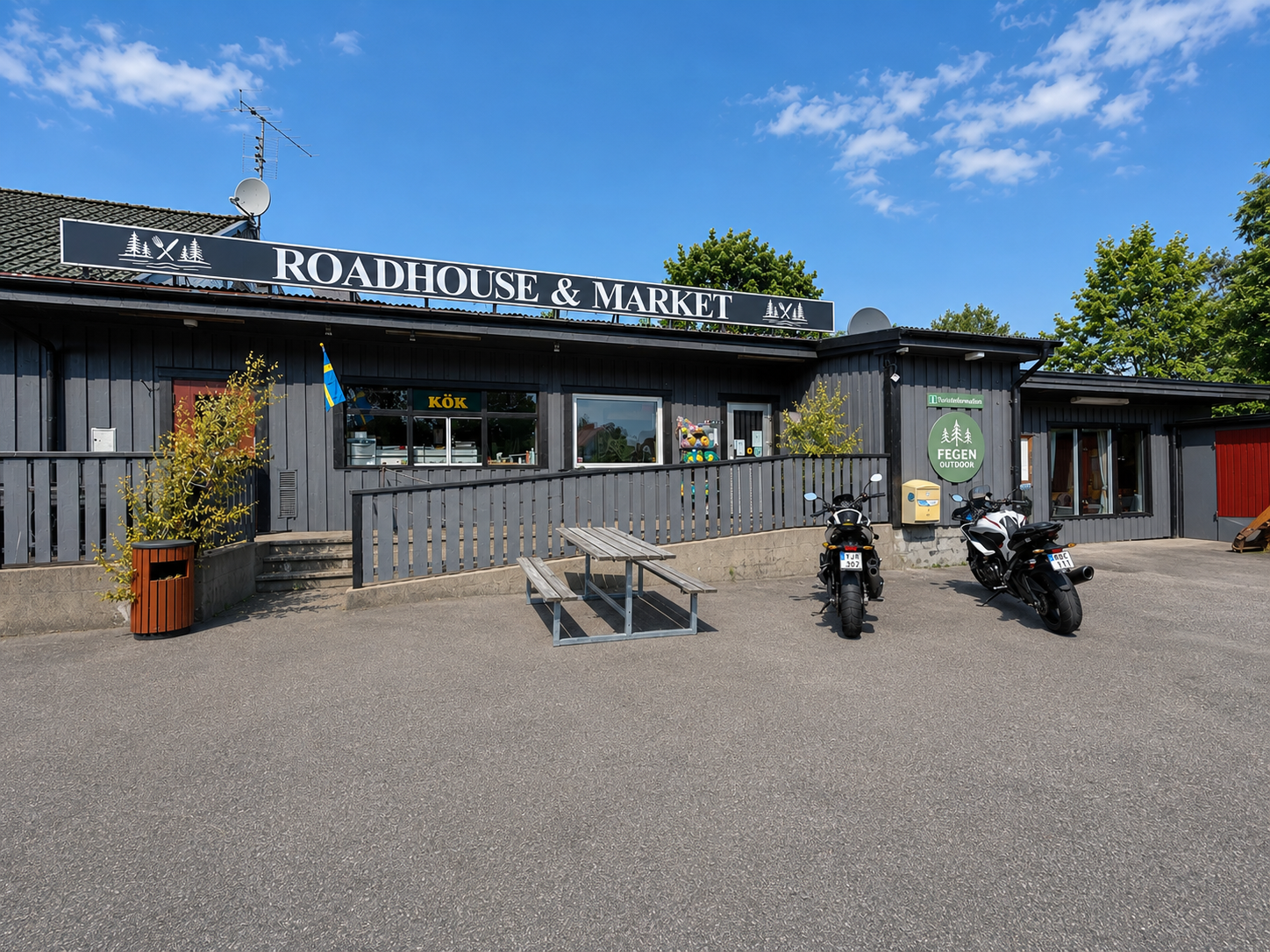Roadhouse & Market