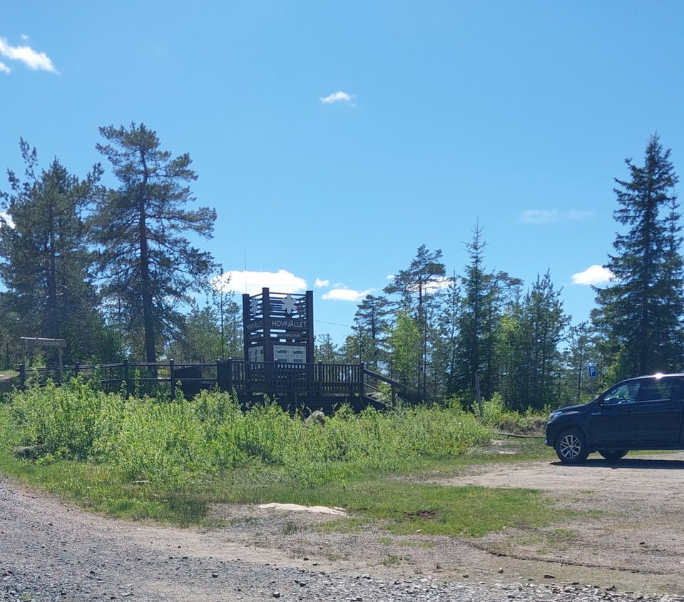 Information om Hovfjällets naturreservat.