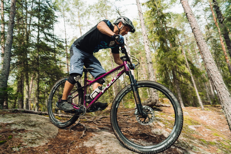Mountainbike i Rocklundaområdet i Västerås