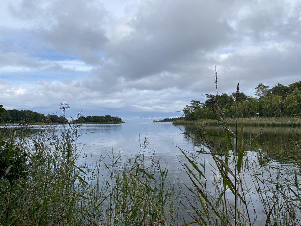 Spegelblank skärgård, Slakmöre strand. 
