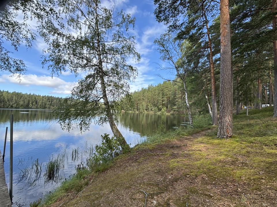 Vy över badplats