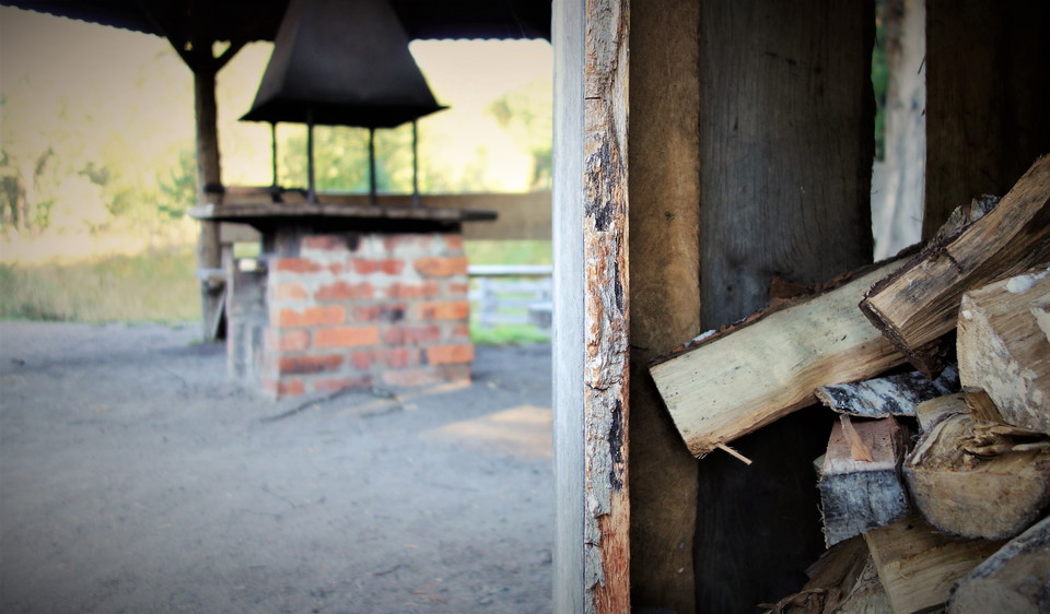 Grillplatser med ved