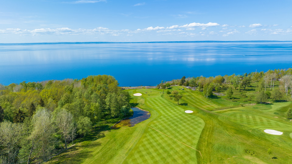 Golfa runt Vättern