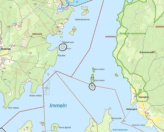 Figur 3. Skala 1:15 000. Heldragen svart linje är gräns för skydd, ofta 50 meter ut från strandlinjen för de öar som inkluderar vatten.